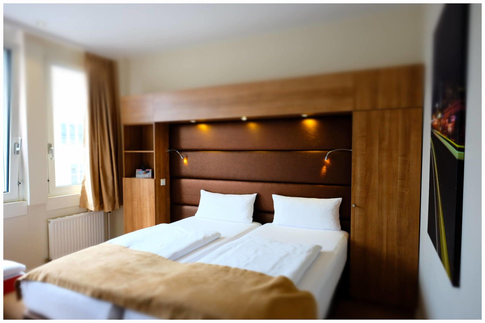 Motel Plus Berlin Luaran gambar
