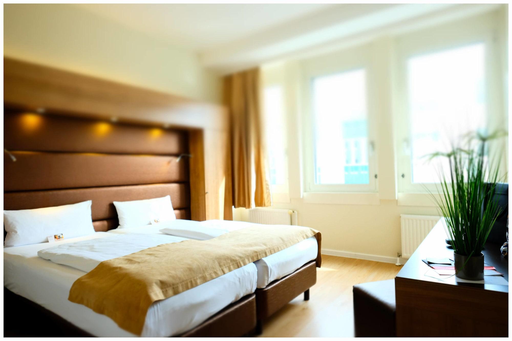 Motel Plus Berlin Luaran gambar