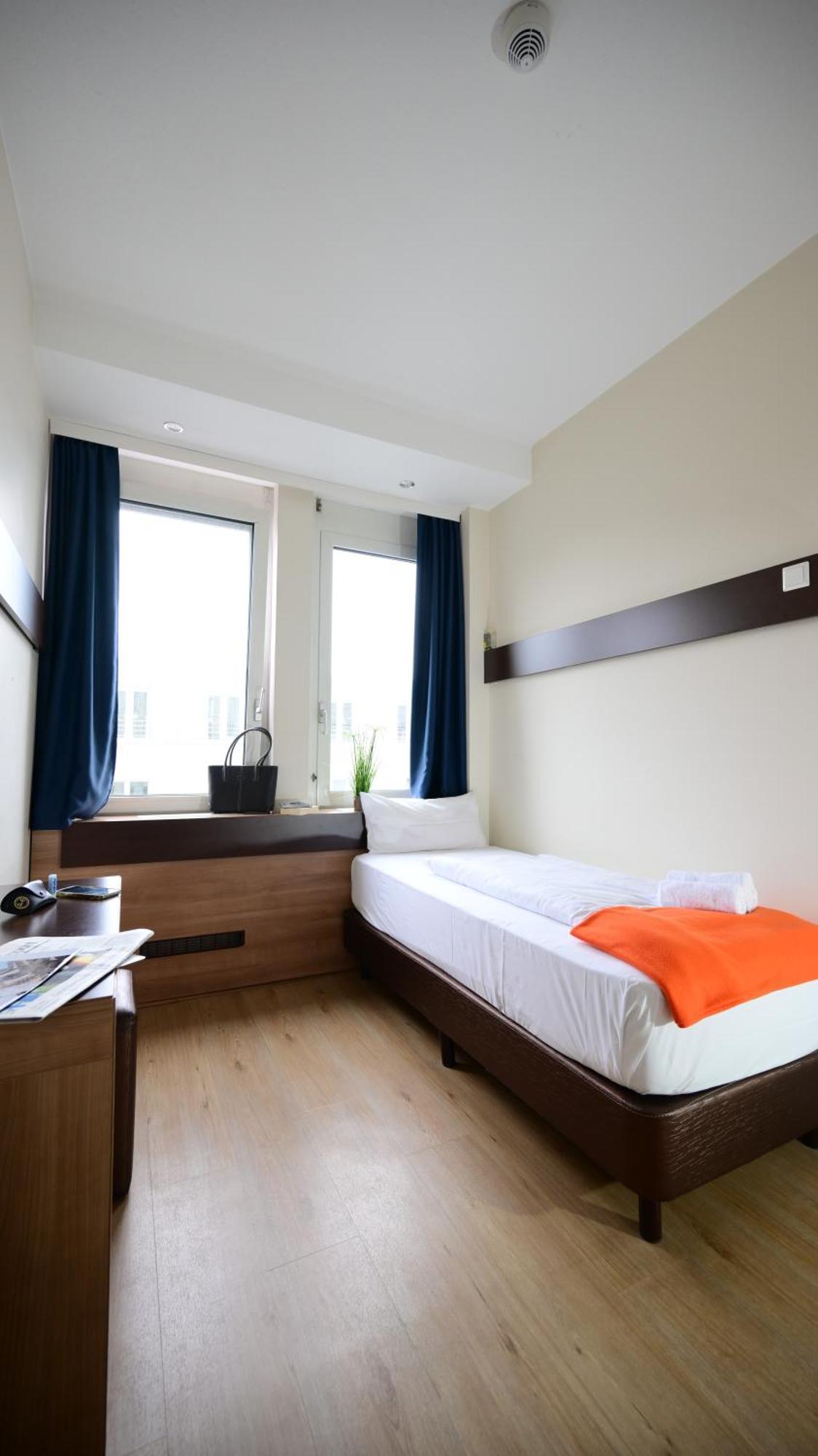 Motel Plus Berlin Luaran gambar